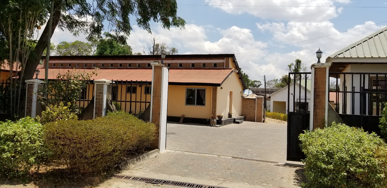 Aga Khan / Ilula Lutheran facilities