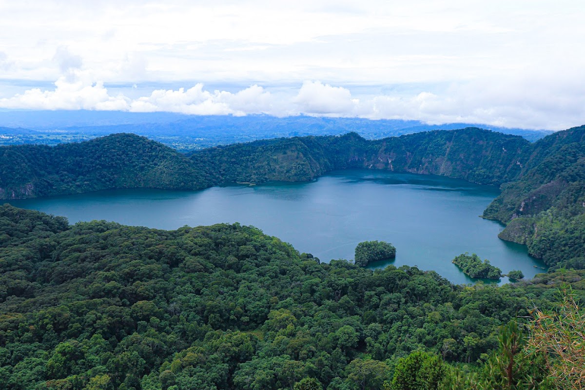 Lake Ngozi (Ngosi)