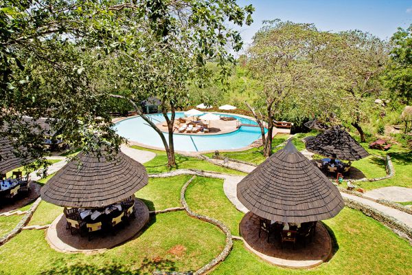 Lodge restaurants at Tarangire